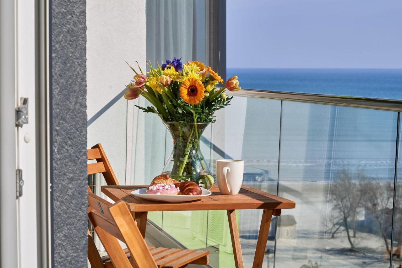 Apartament Glamour Sea View Family - N Pools *