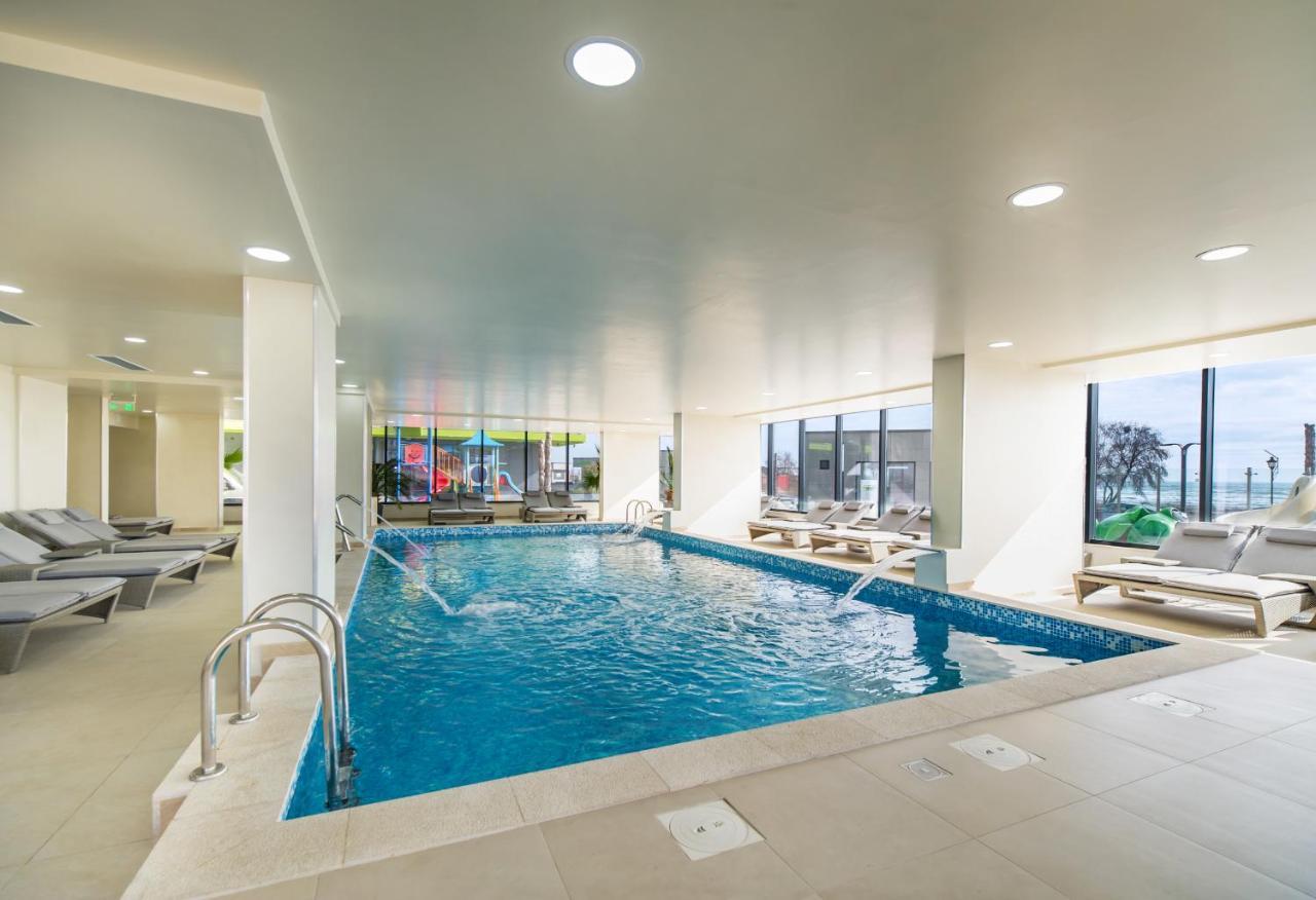 Glamour Sea View Family - N Pools