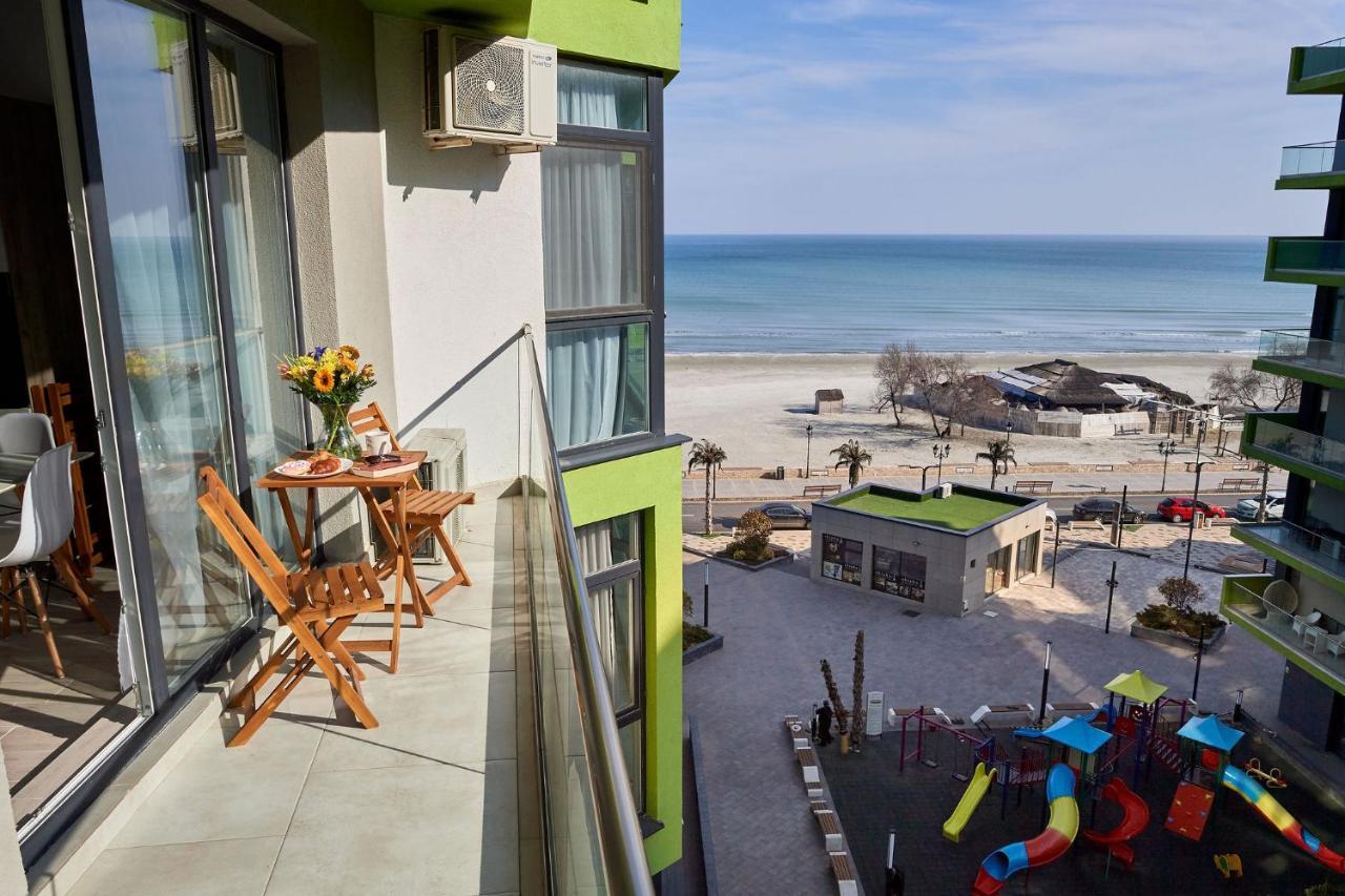 Glamour Sea View Family - N Pools Apartament