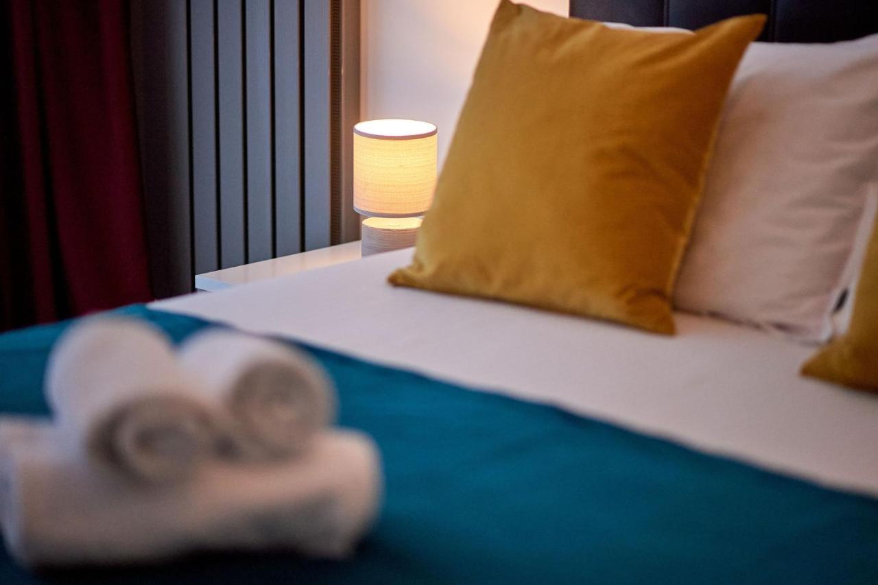 Glamour Sea View Family - N Pools Apartament Mamaia